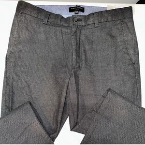 Banana Republic Aiden Fit Chinos 32x30